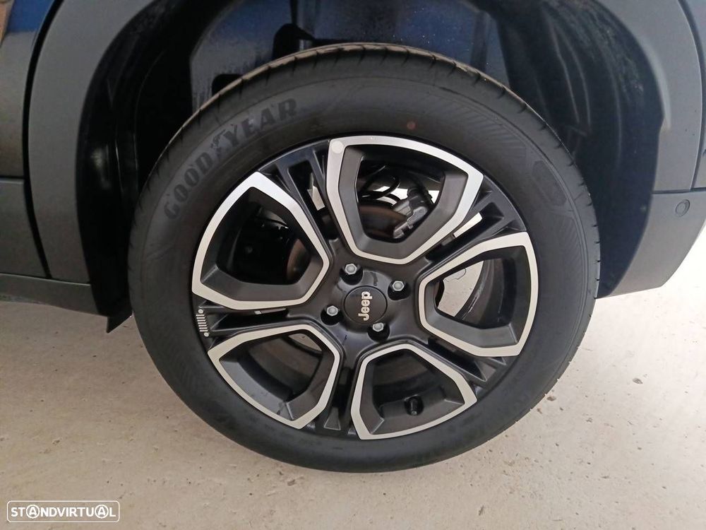 Jeep Avenger 1.2 GSE T3 Altitude - 11