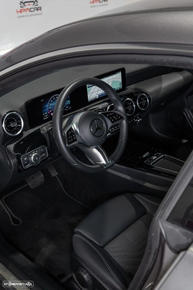 Mercedes-Benz CLA 250 e Shooting Brake Progressive - 18