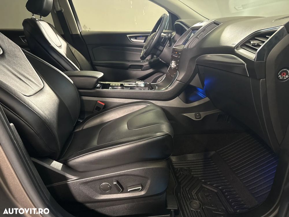 Ford Edge - 12