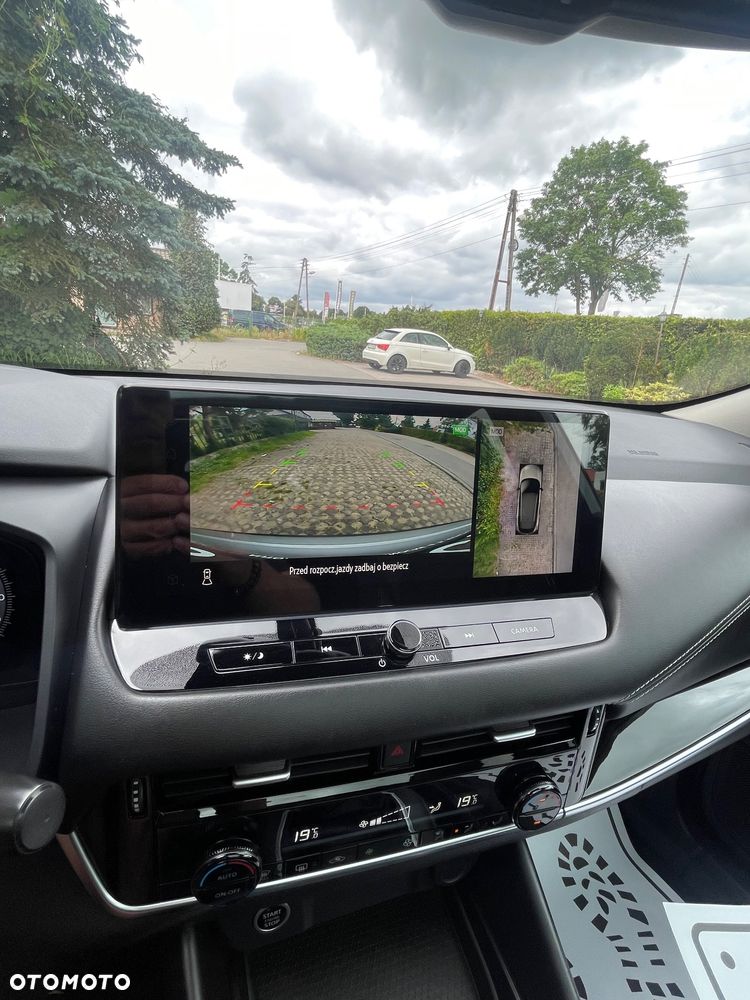 Nissan Qashqai 1.3 DIG-T MHEV N-Connecta - 33