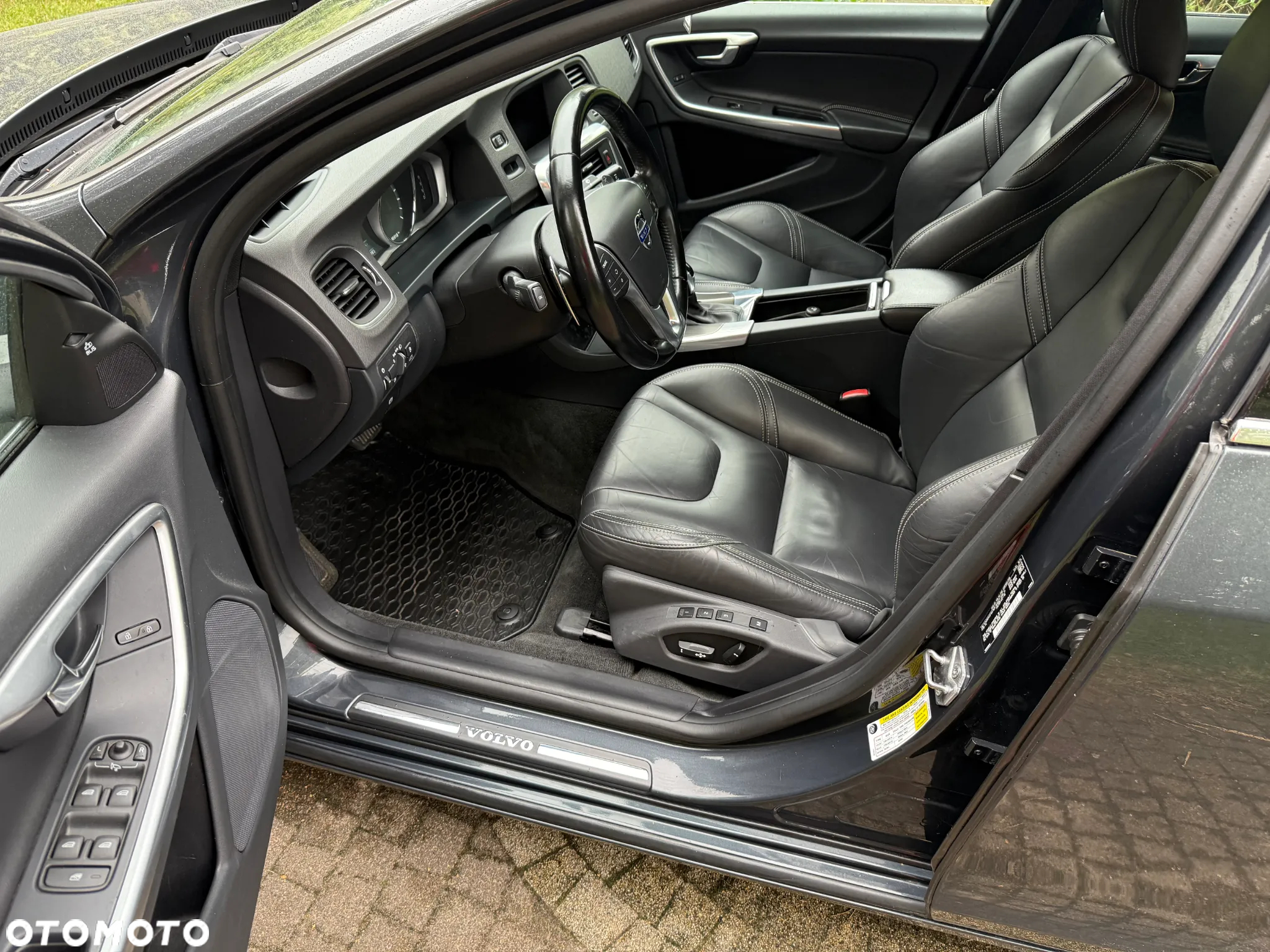 Volvo S60 T6 Drive-E Summum - 14