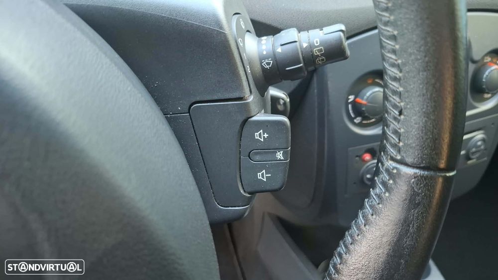Renault Clio 1.2 16V Dynamique - 18
