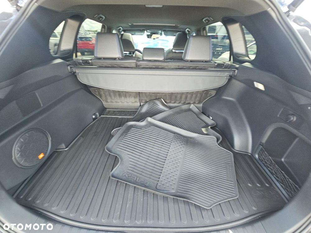 Toyota RAV4 - 15
