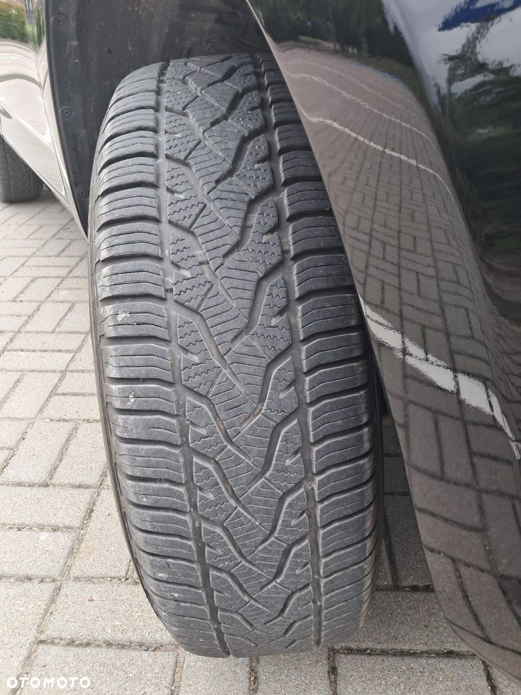 Toyota RAV4 2.0 VVT-i Premium - 13
