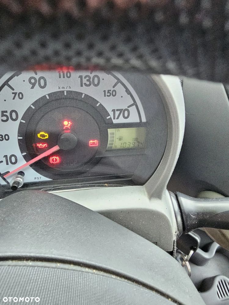 Peugeot 107 70 Filou - 9