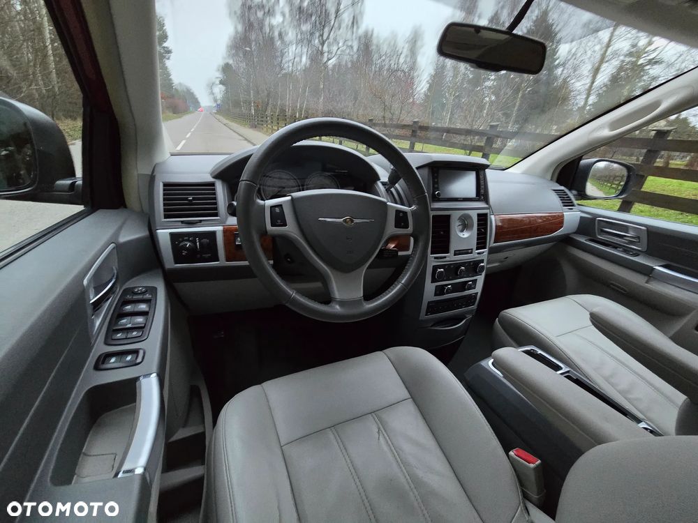 Chrysler Town & Country 3.8 Touring - 7
