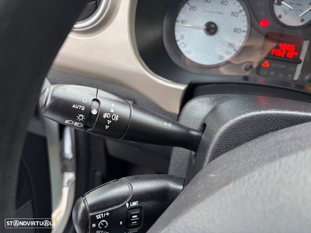 Citroën Berlingo 1.6 BlueHDi Feel - 16