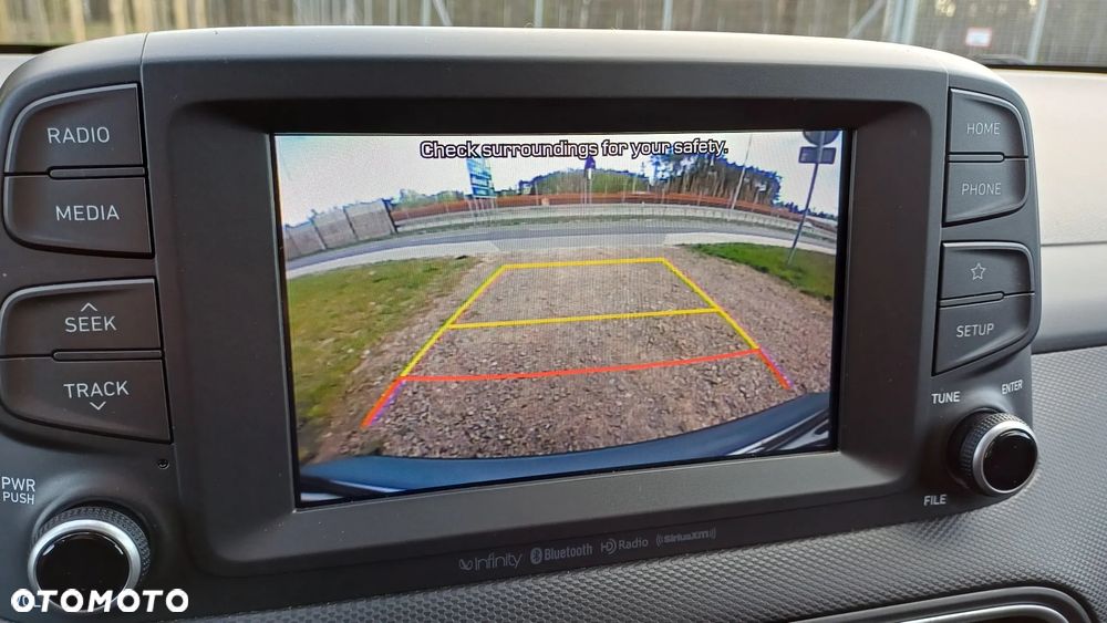 Hyundai Kona 1.6 T-GDI DCT 4WD Premium - 11