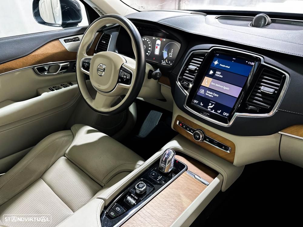 Volvo XC 90 T8 AWD Twin Engine Geartronic Inscription - 34