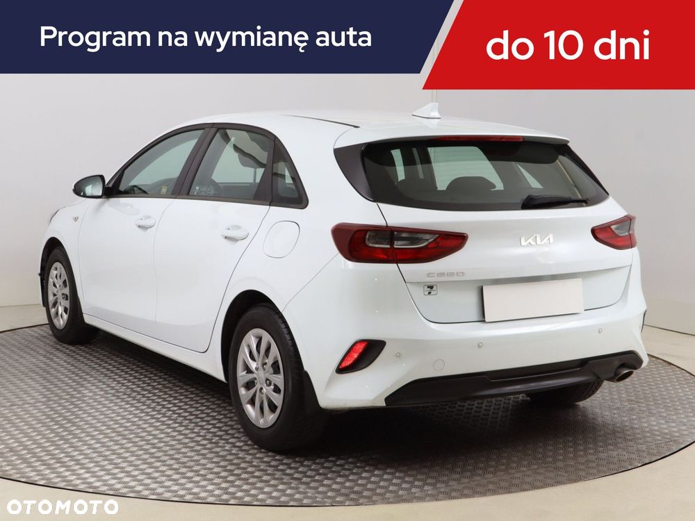 Kia Ceed - 6