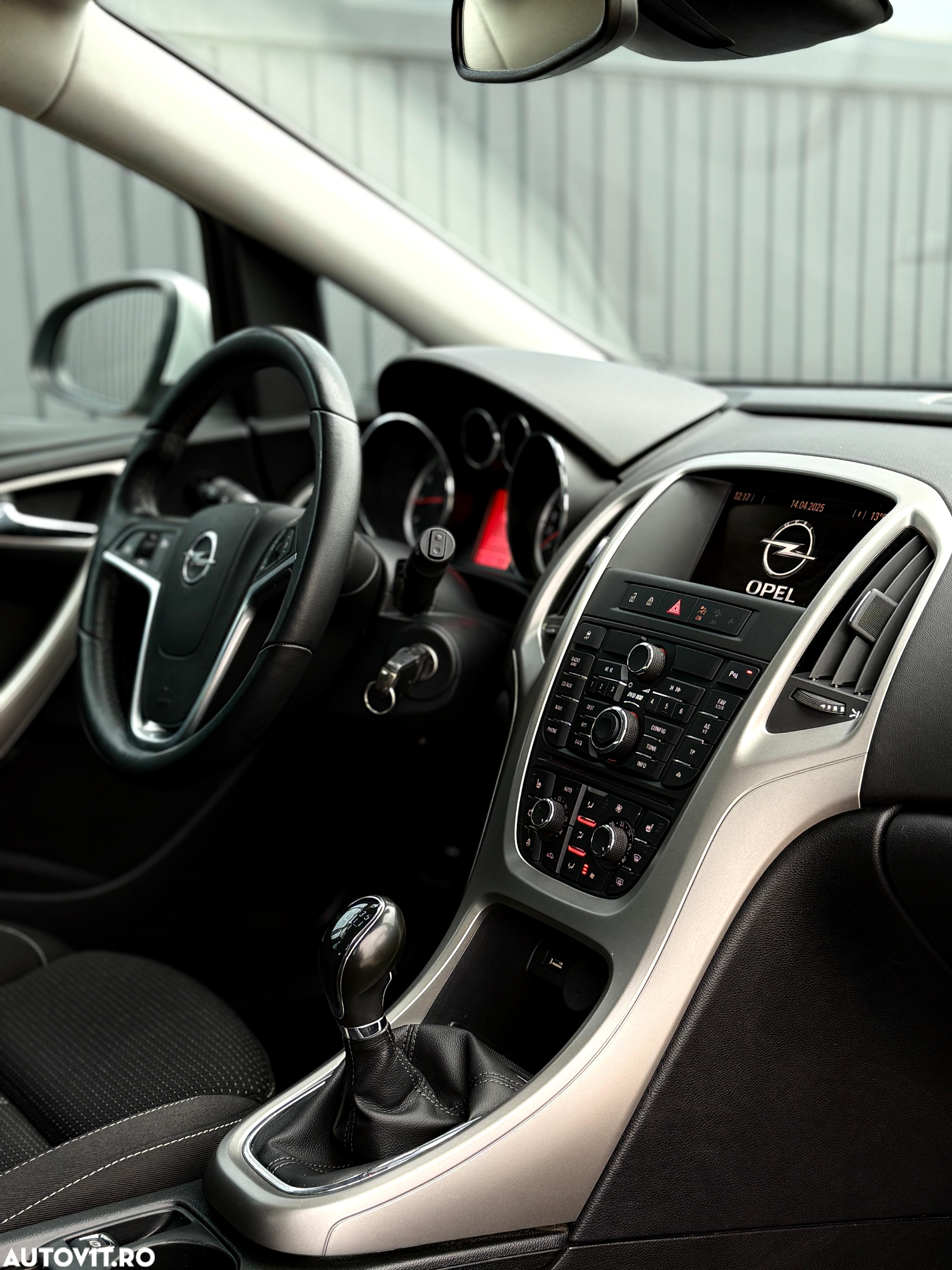 Opel Astra 1.6 Edition - 10