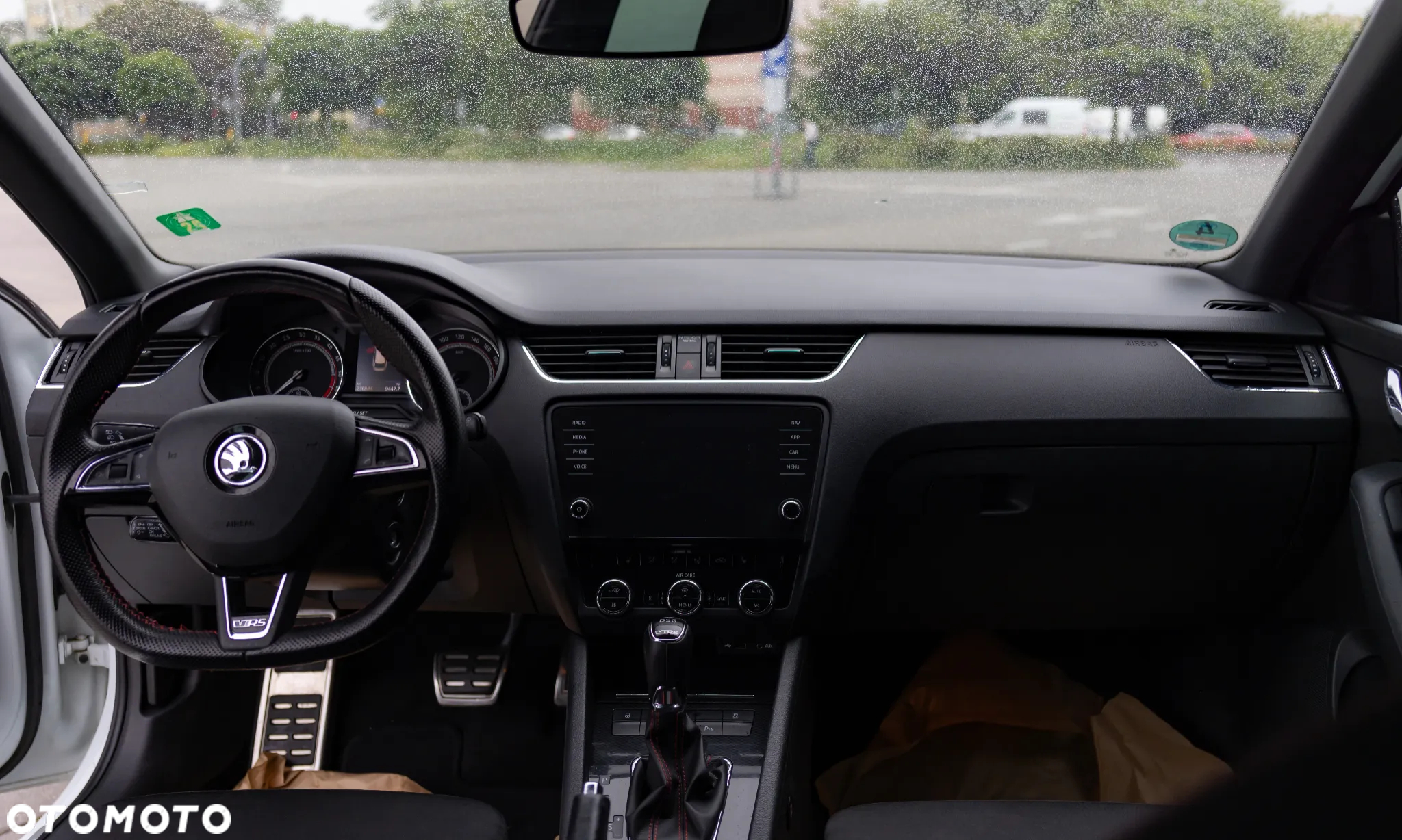 Skoda Octavia 2.0 TDI SCR 4x4 RS DSG - 11