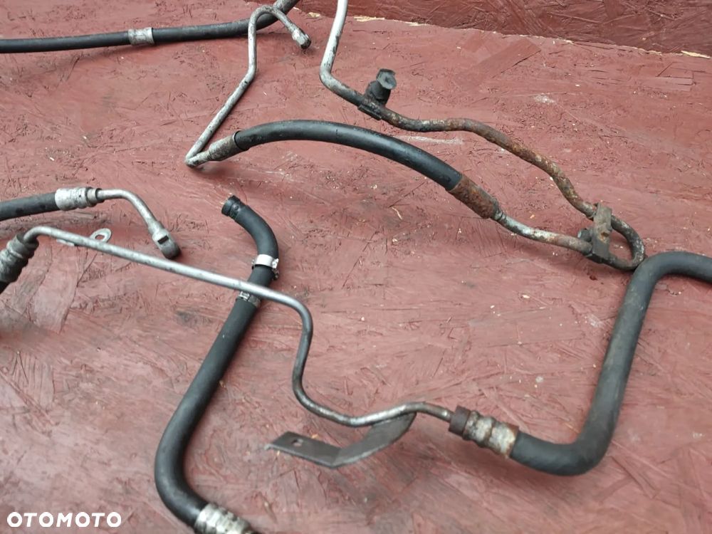 BMW E60 / E61 / E63 / E64. ORYGINALNY KOMPLET PRZEWODÓW WSPOMAGANIA EUROPA DO SILNIKÓW GAMY M57 ( 2.5D / 3.0D ). O NR: 6 767 700 OEM. SPRAWNE W 100%. - 3