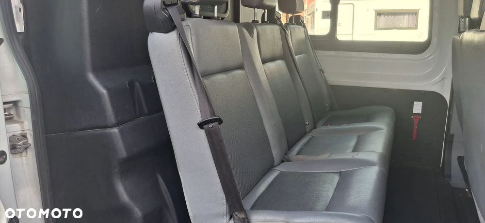 Ford Transit - 13