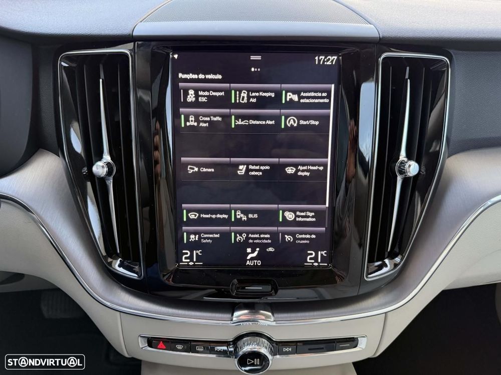 Volvo XC 60 2.0 D4 Momentum Plus Geartronic - 42