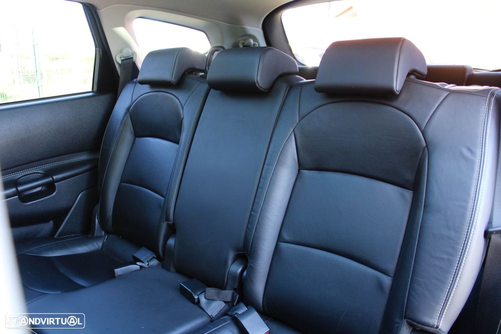 Nissan Qashqai +2 1.5 dCi Tekna Premium 18 - 46