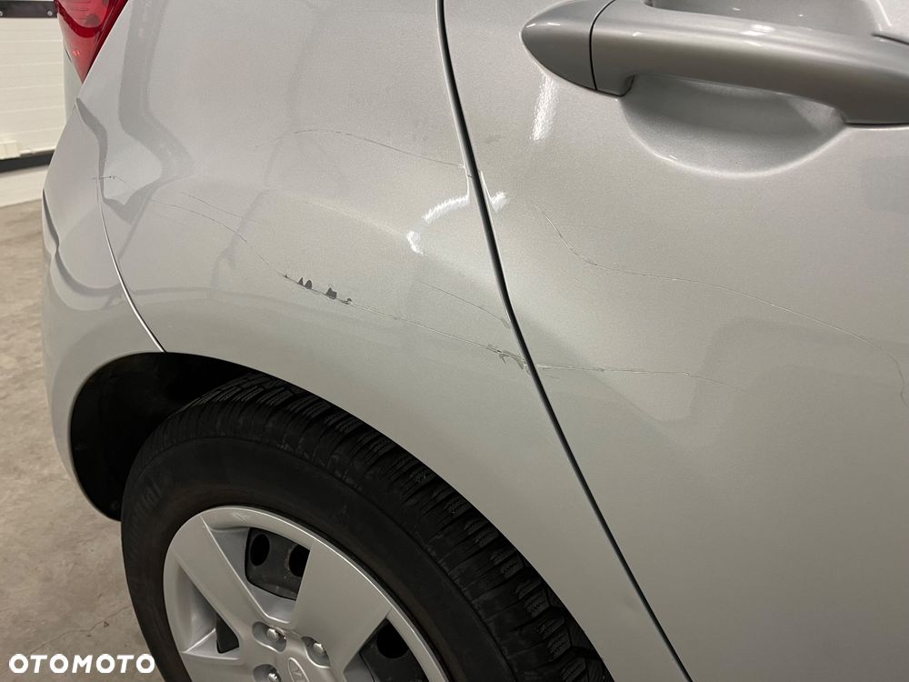 Kia Venga 1.4 CRDi 90 Business Line - 19