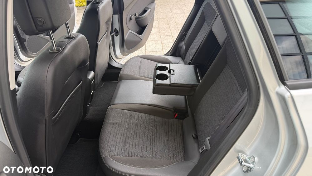 Opel Astra 1.6 CDTI Cosmo - 9