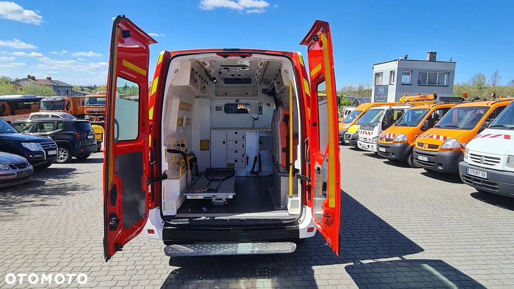 Renault Master 2016r. 2xDrzwi Przesuwne Klima Ambulans L3H2 Ambulance Karetka Pogotowie - 18