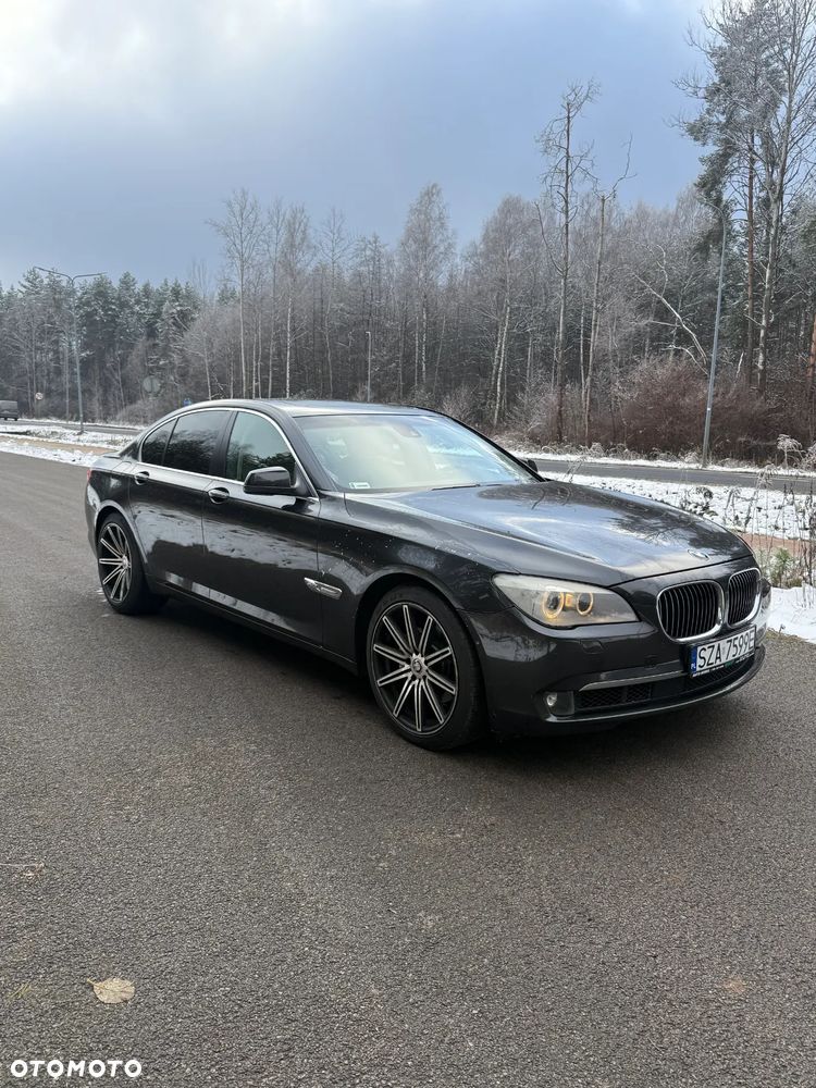 BMW Seria 7 740d xDrive - 12