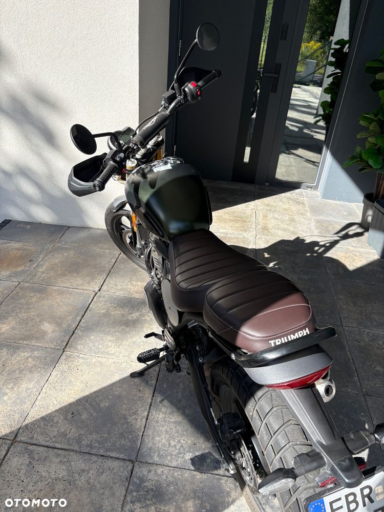 Triumph Scrambler - 4