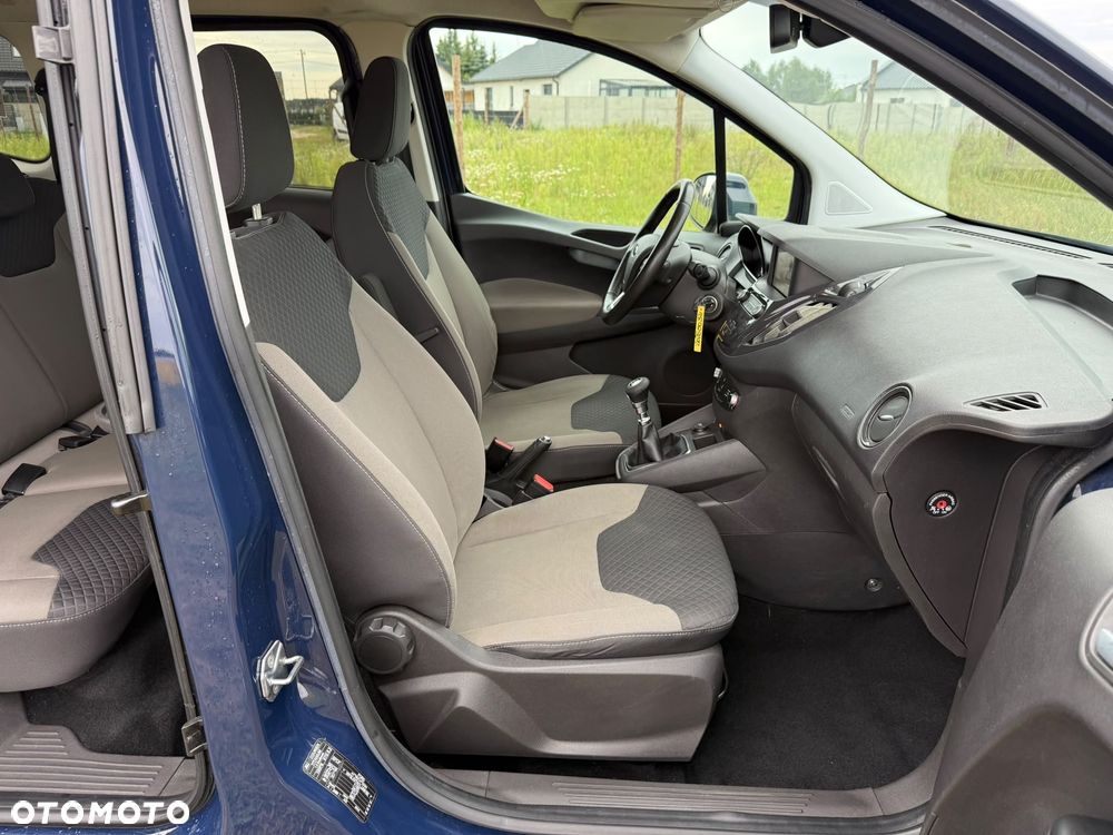 Ford Tourneo Courier 1.0 EcoBoost S&S Ambiente - 16