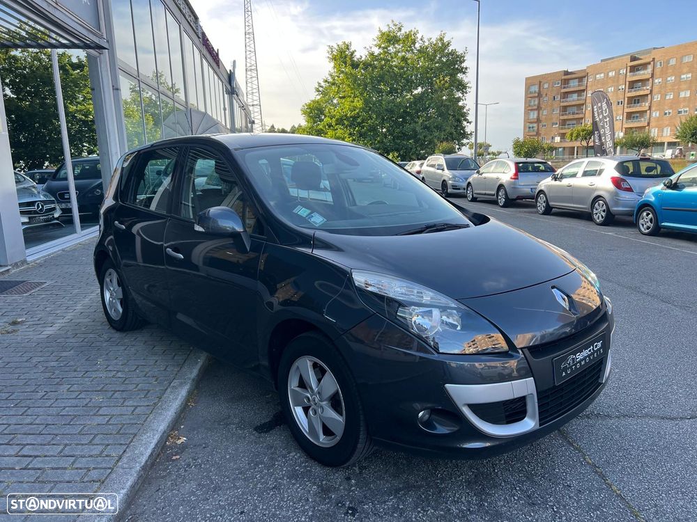 Renault Scénic 1.9 dCi FAP Dynamique - 4