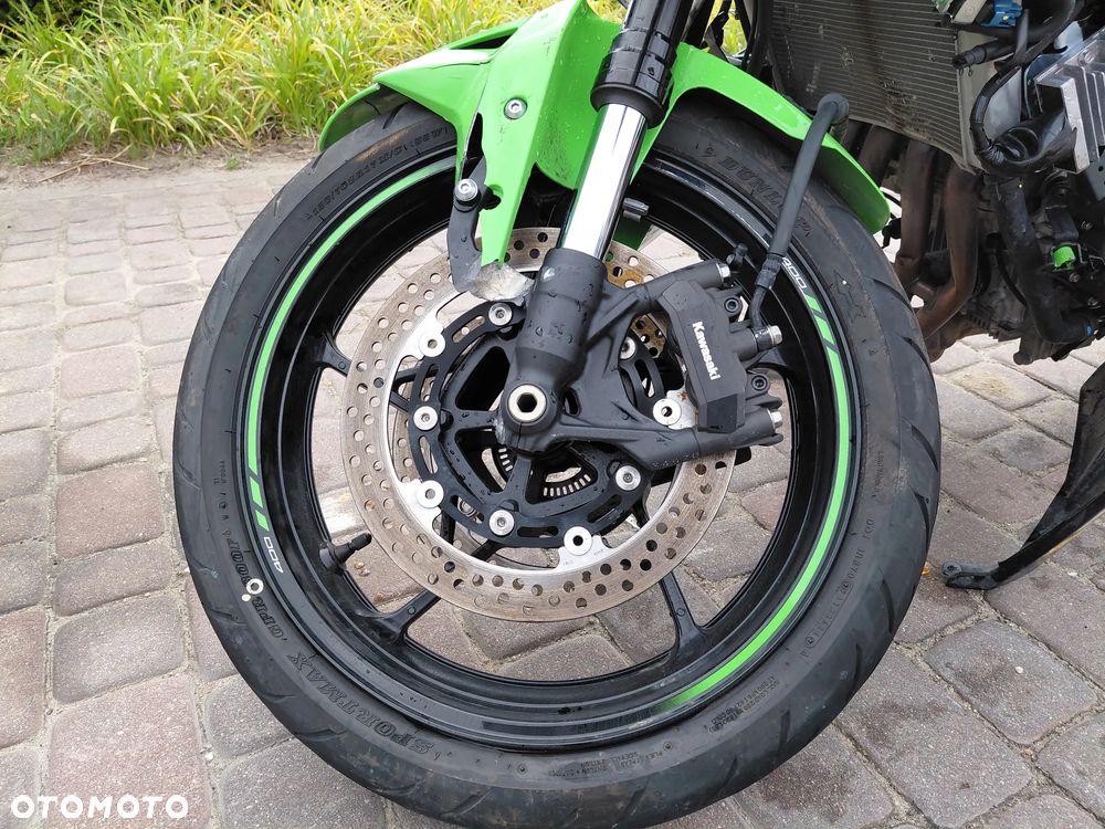 Kawasaki Ninja - 19
