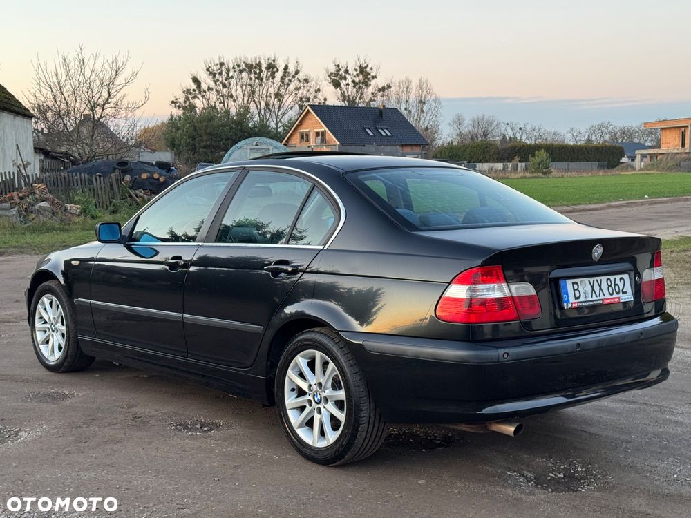 BMW Seria 3 316i Edition Exclusive - 4