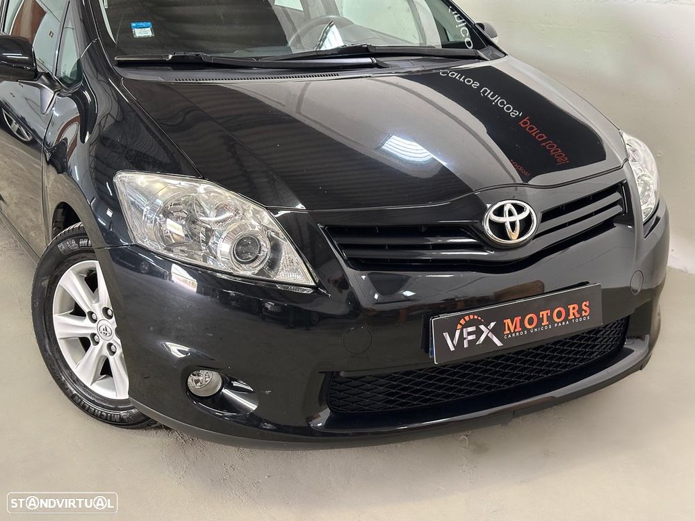 Toyota Auris 1.4 D-4D Exclusive+Navi - 14