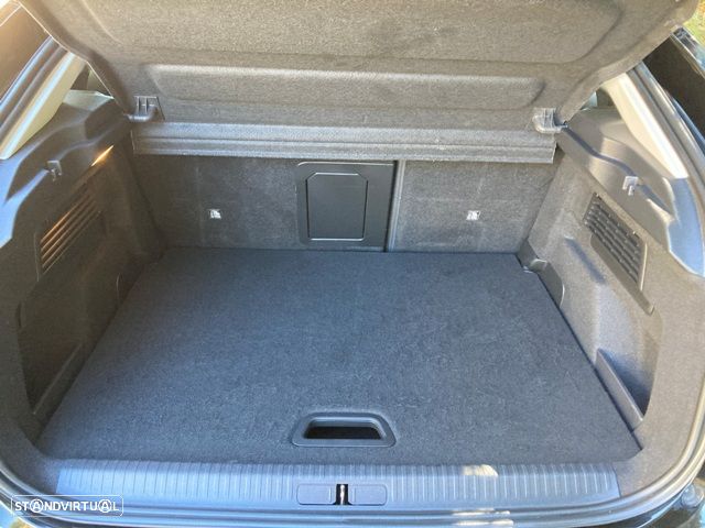 Citroën C4 1.2 PureTech Shine - 31