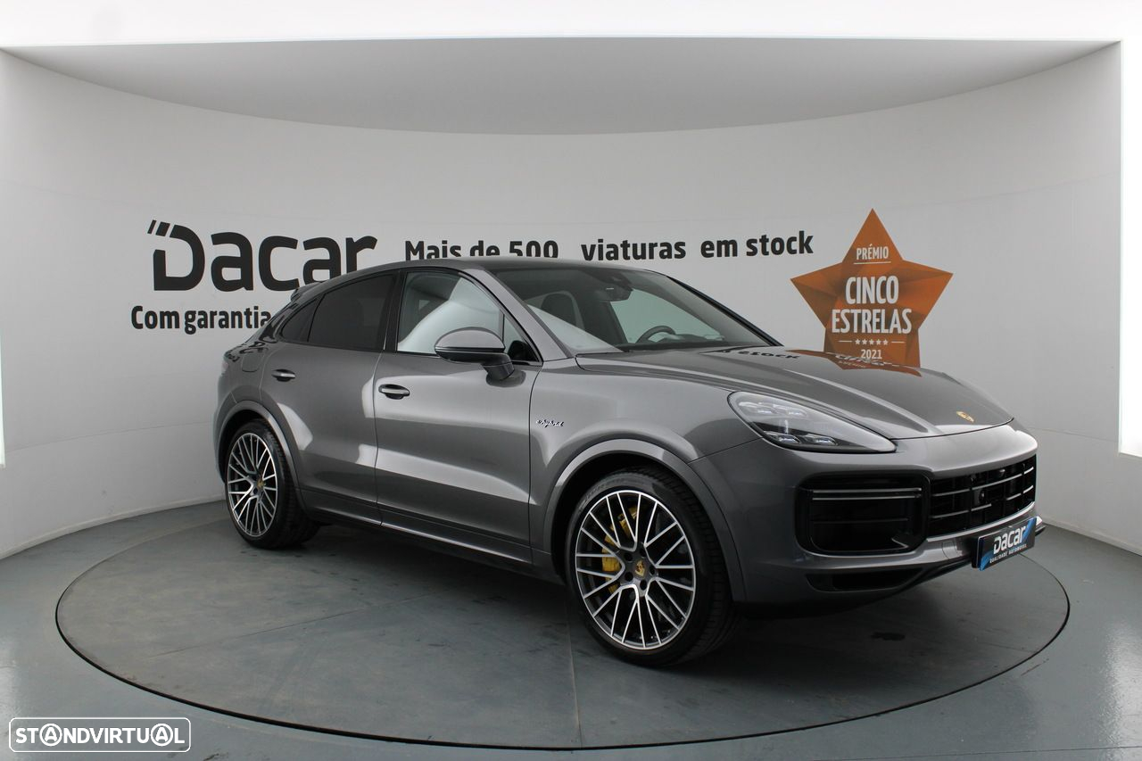 Porsche Cayenne Coupé Turbo S E-Hybrid - 2