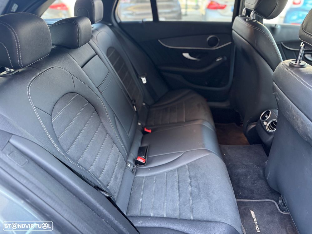 Mercedes-Benz C 300 de AMG Line - 8
