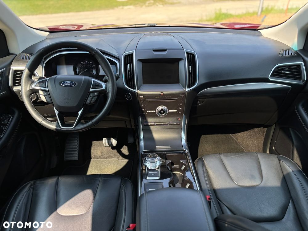 Ford Edge - 15