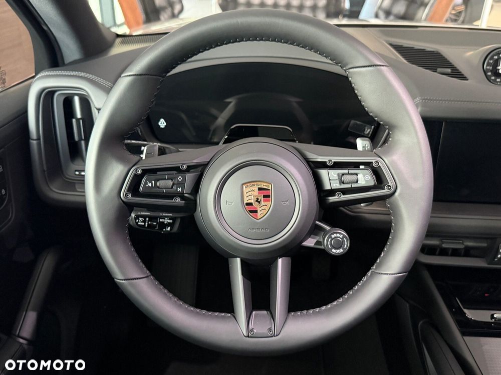 Porsche Cayenne - 27