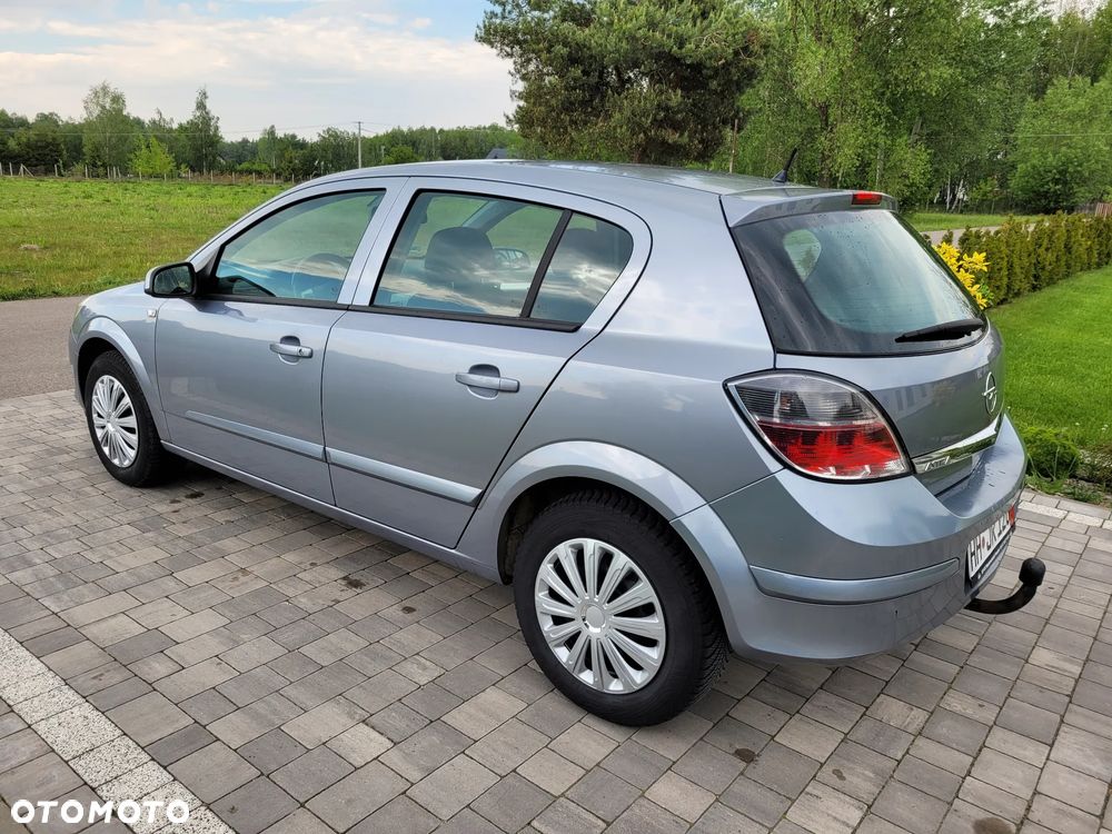 Opel Astra 1.4 - 8