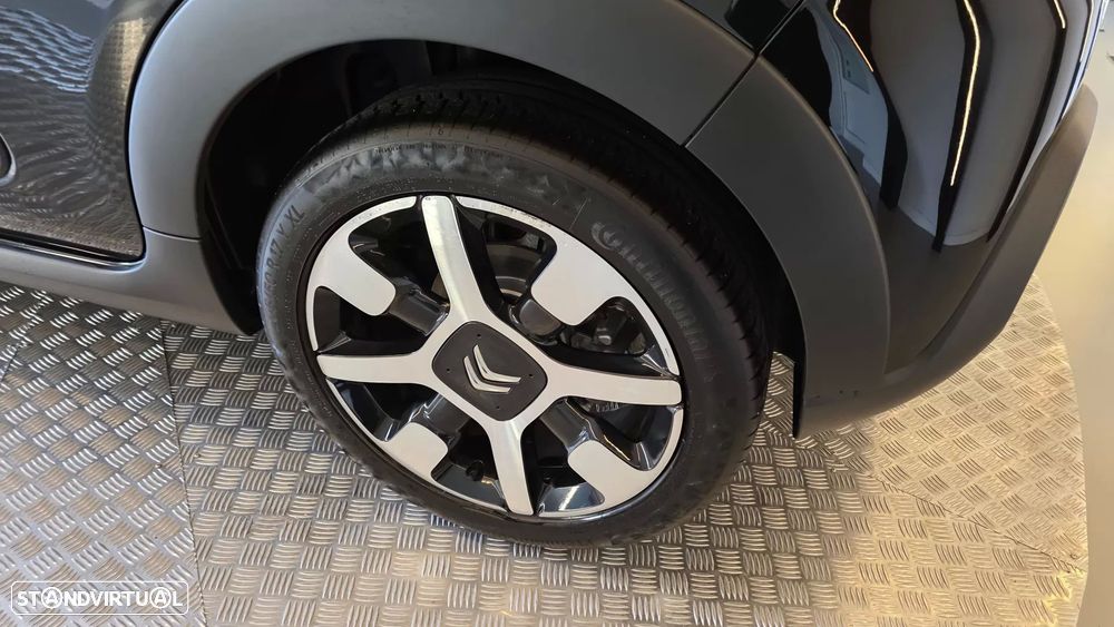 Citroën C3 1.2 PureTech Shine - 29