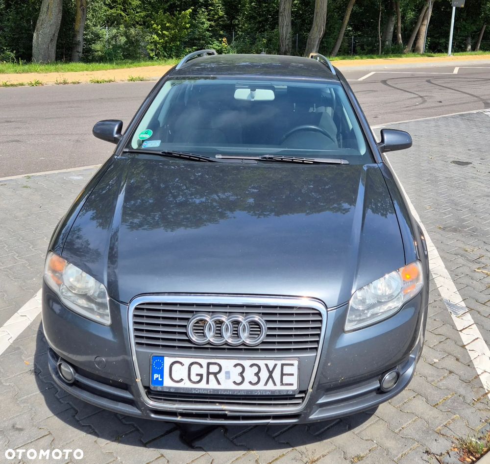 Audi A4 Avant - 1