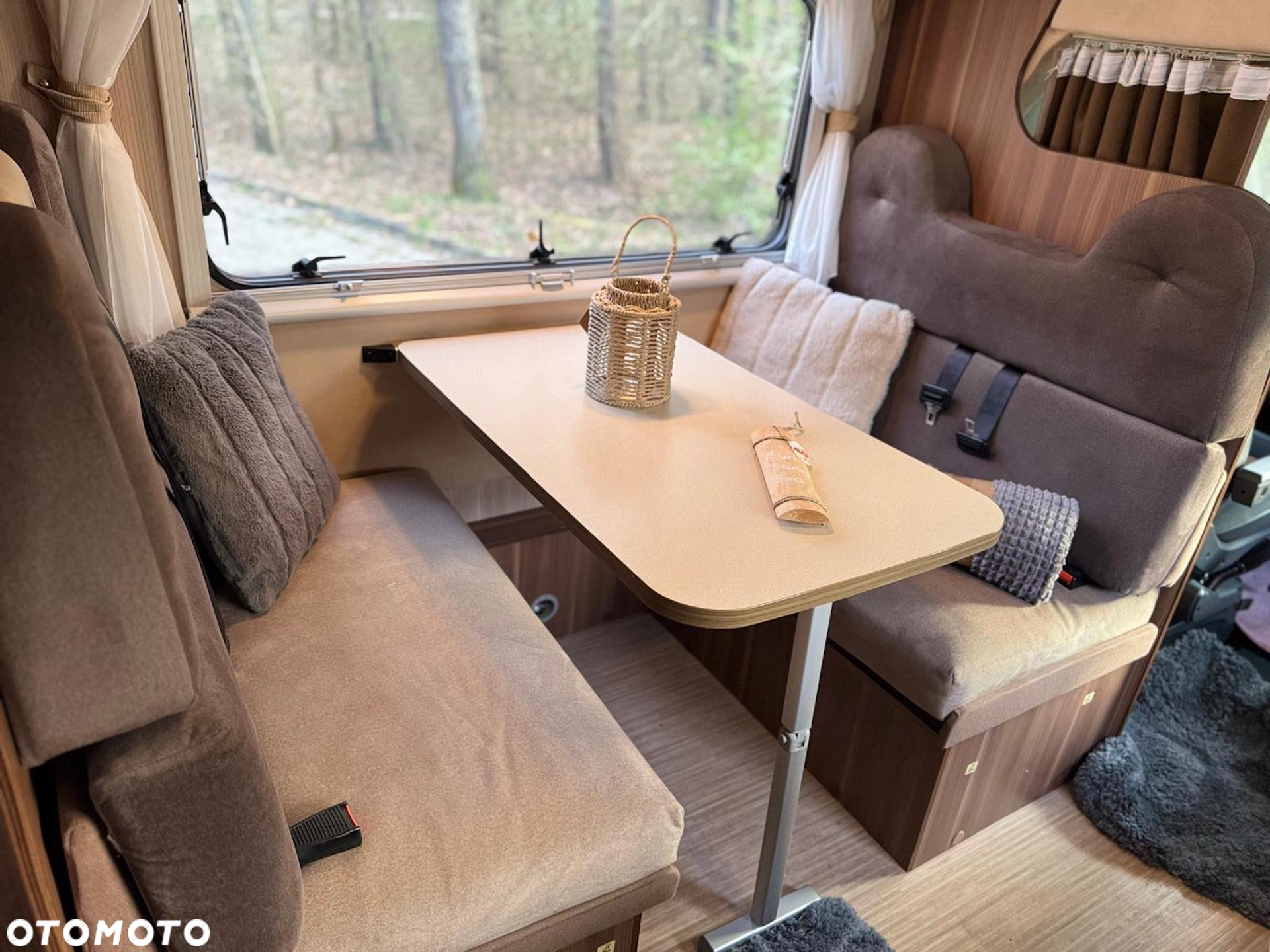 Fiat Fiat Ducato Kamper Samochód Kempingowy Camper Samochód Campingowy 7 osób, 2x Klima, 2x Display, 2x Nawigacja, system nagłośnienia Jedyny Taki! - 12