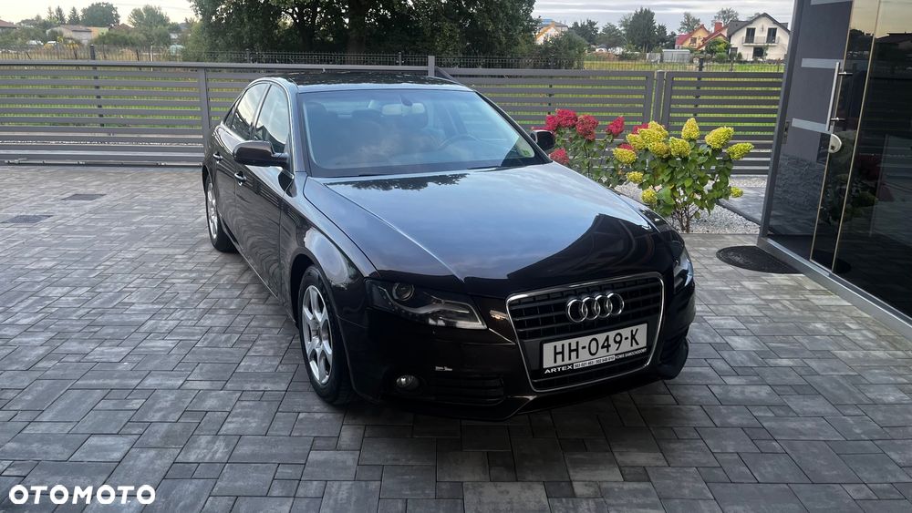 Audi A4 - 1