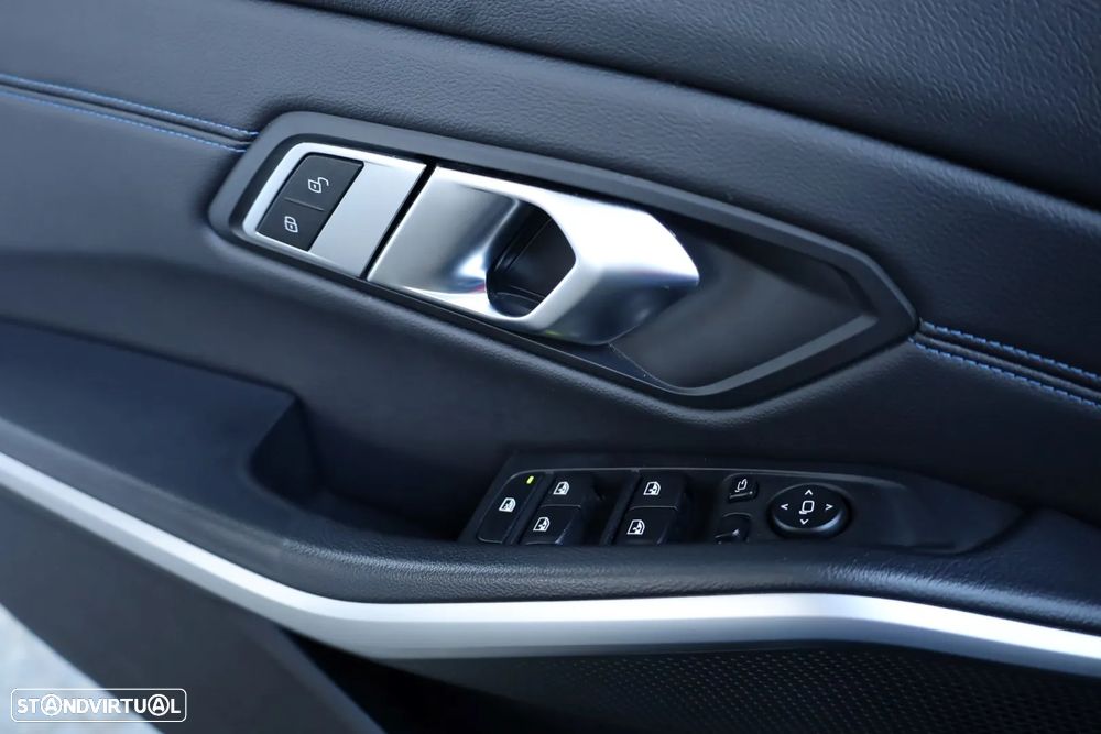 BMW 320 d Touring Pack M Auto - 40