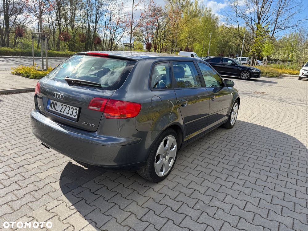 Audi A3 Sportback 2.0 TDI DPF Ambition - 6