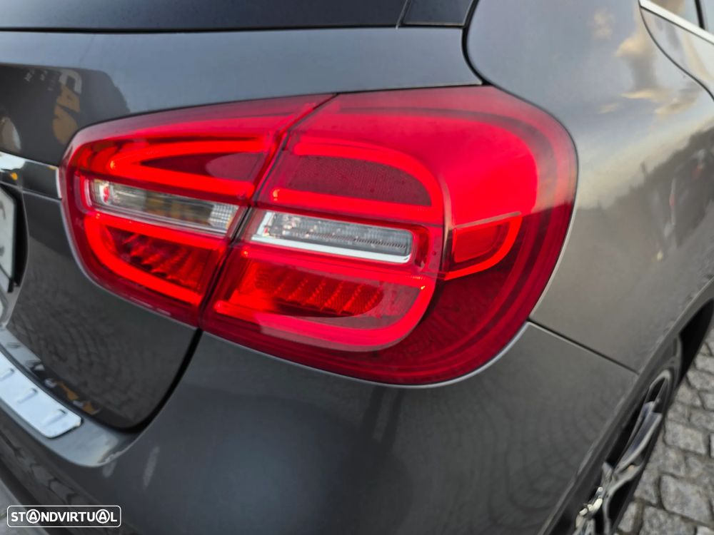 Mercedes-Benz GLA 200 (CDI) d Urban - 18