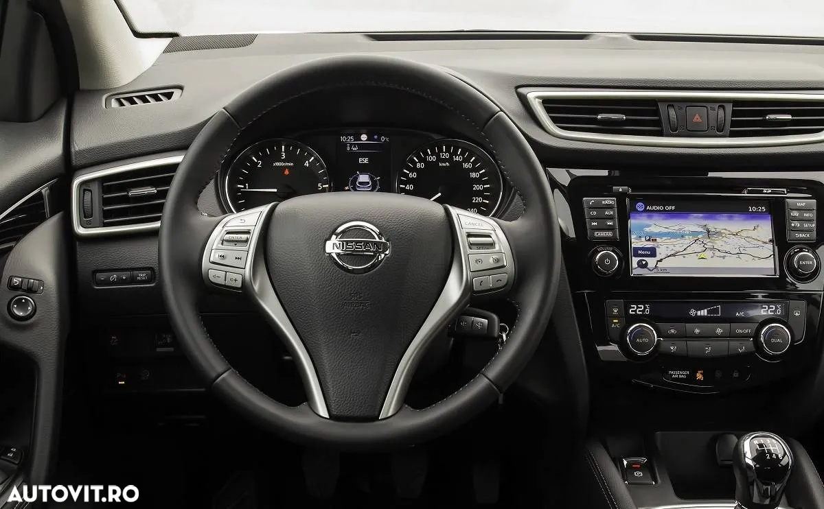 Nissan Qashqai 1.5 DCI Start/Stop Tekna - 9