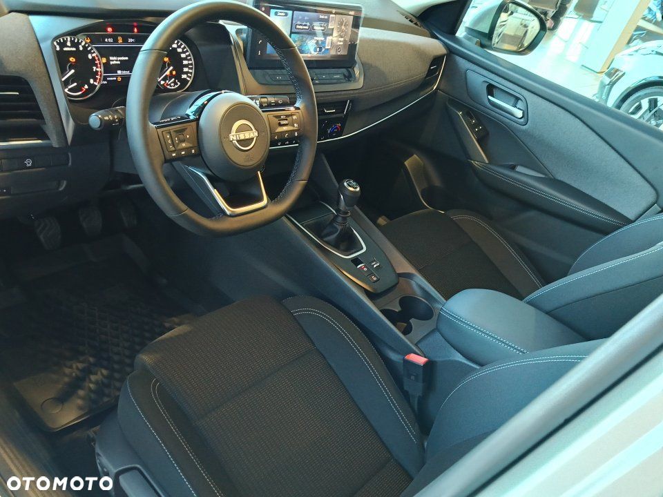 Nissan Qashqai - 10