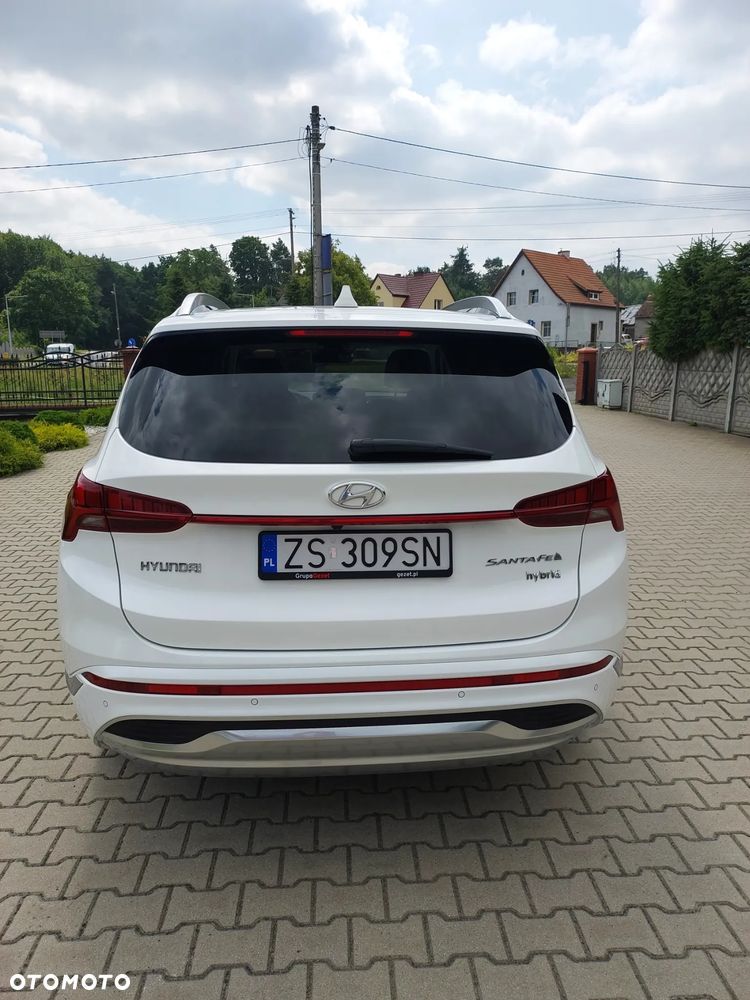 Hyundai Santa Fe 1.6 T-GDI HEV Platinum 4WD - 4