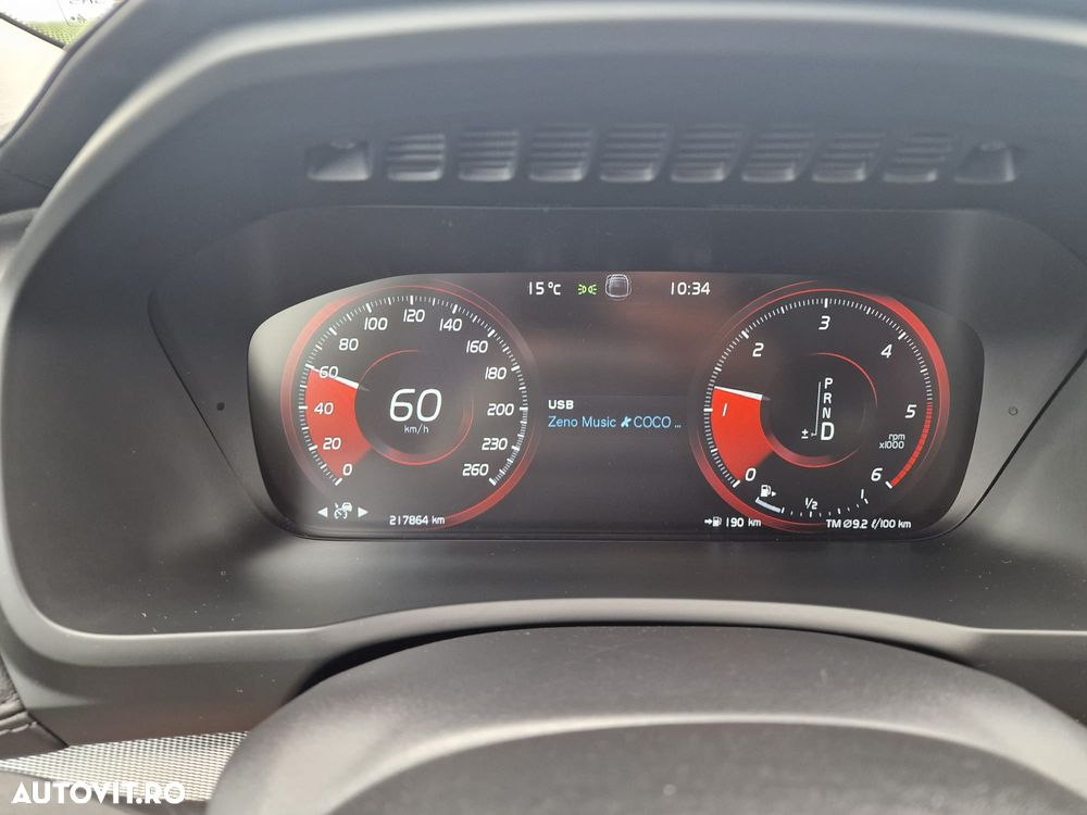 Volvo XC 90 D5 AWD Inscription - 9