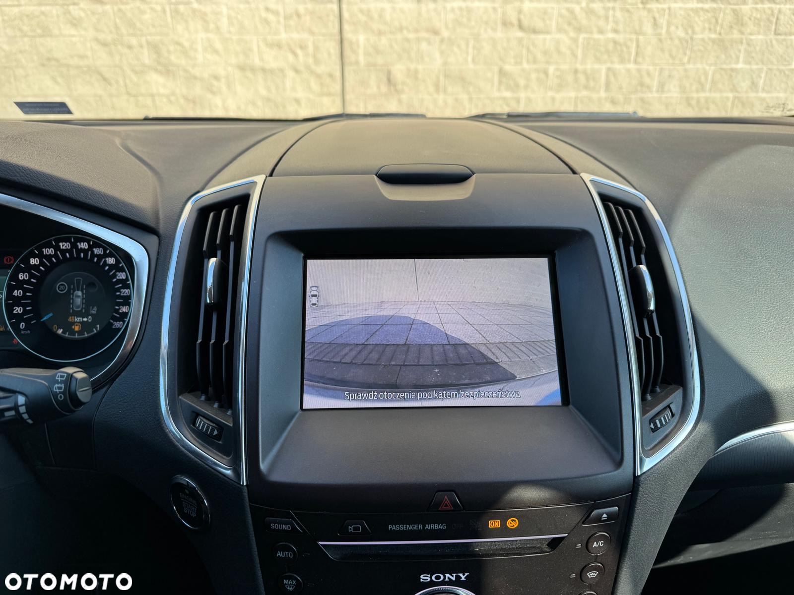 Ford S-Max - 19