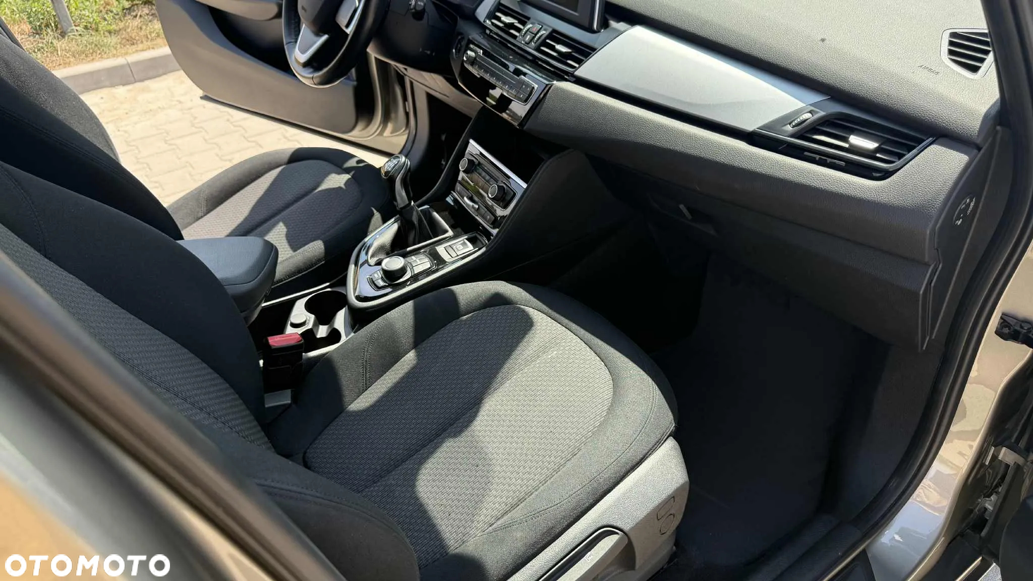 BMW Seria 2 - 21