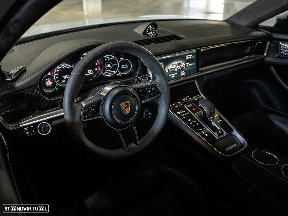 Porsche Panamera Sport Turismo Turbo S E-Hybrid - 21